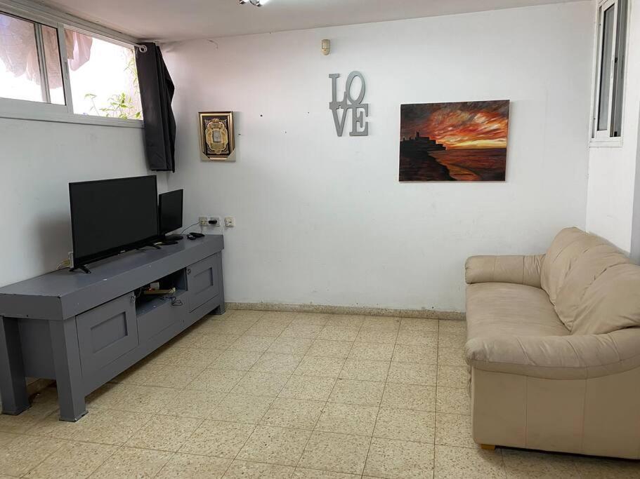 Sima Place Appartamento Petach Tikva Esterno foto