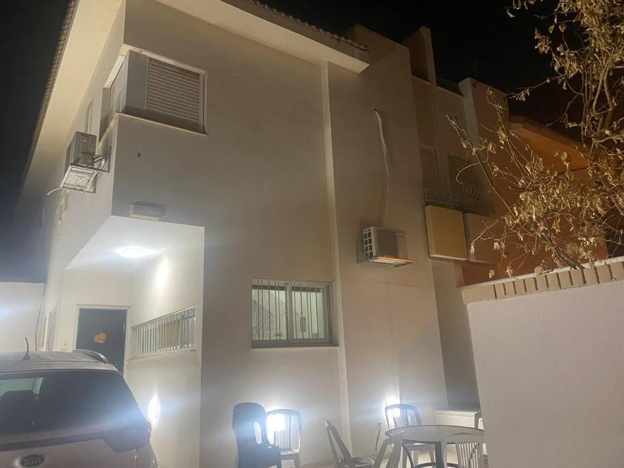 Sima Place Appartamento Petach Tikva Esterno foto